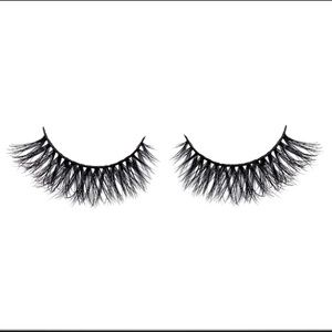 Lilly lashes in style Alina